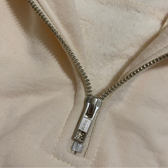 SPORTY & RICH CREWNECK - Picture 6 of 10